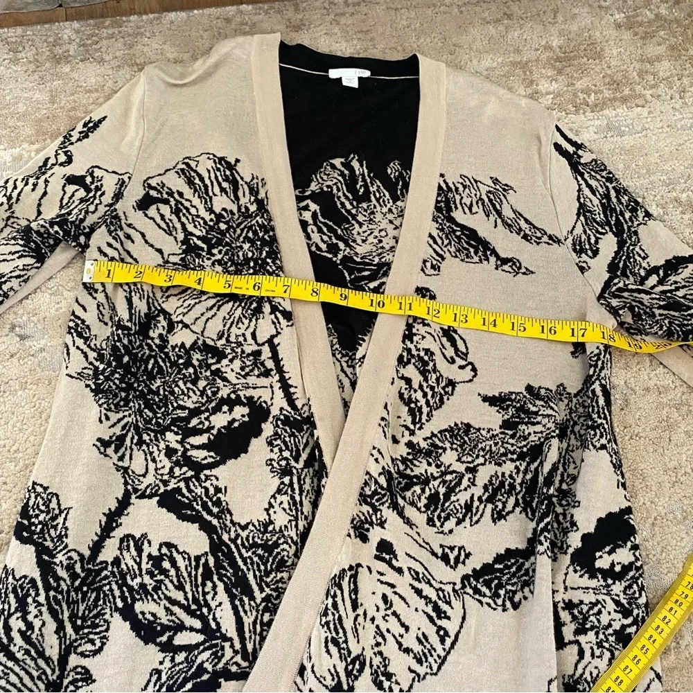 J Jill Missy Sweater Cardigan 100% Cotton Floral Tan Black Open Front Tight Knit